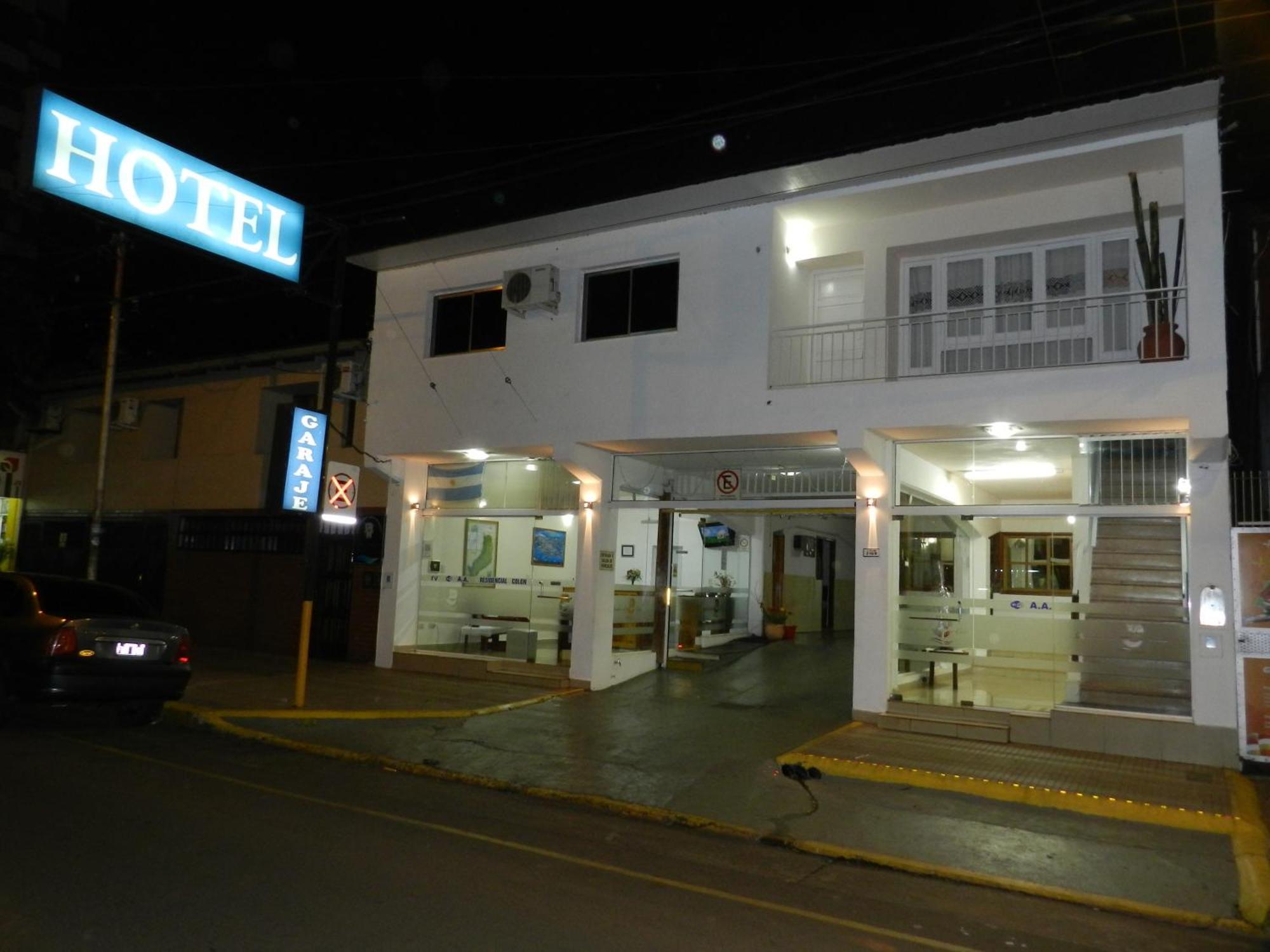 פוסאדאס Hotel Colon מראה חיצוני תמונה
