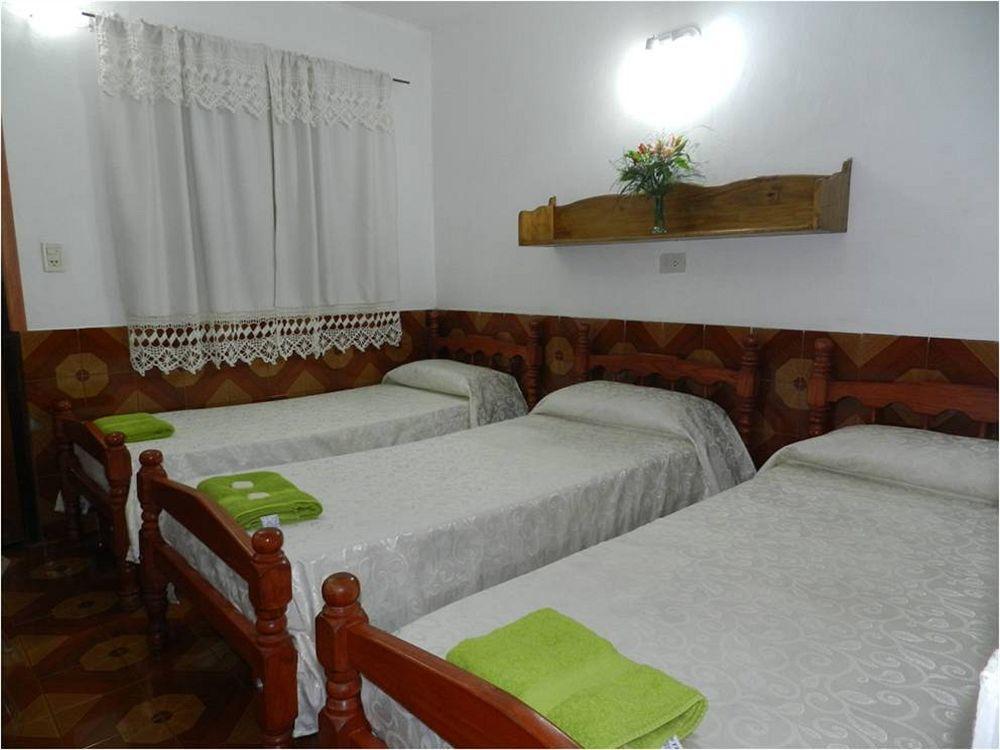 פוסאדאס Hotel Colon מראה חיצוני תמונה
