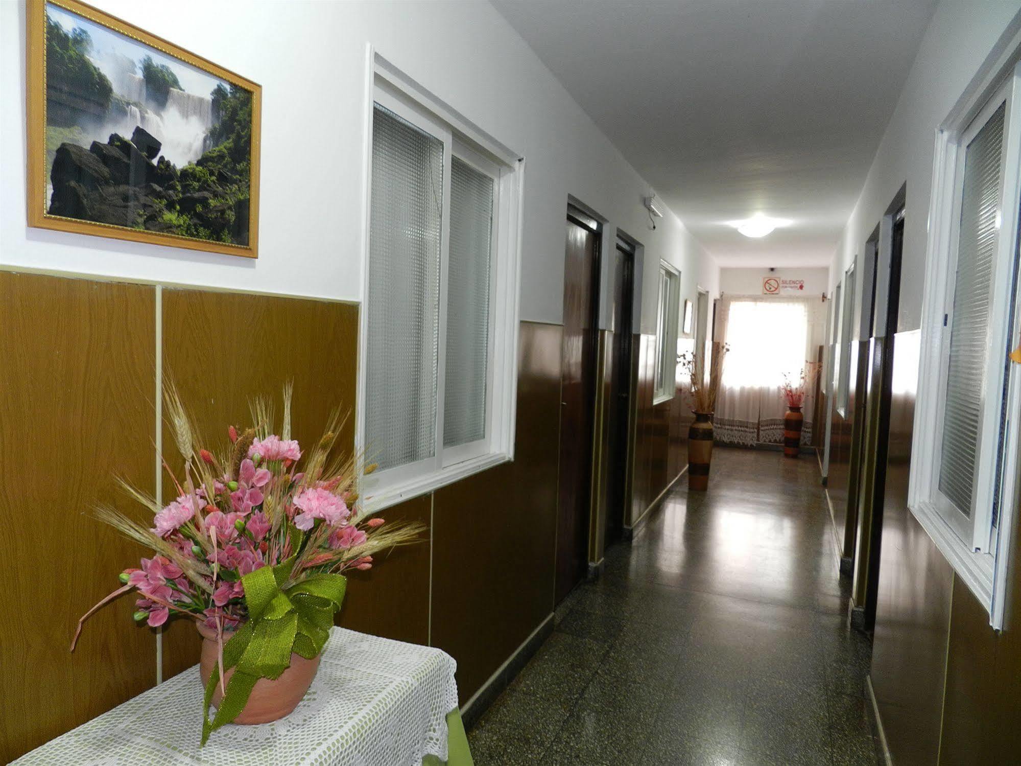 פוסאדאס Hotel Colon מראה חיצוני תמונה