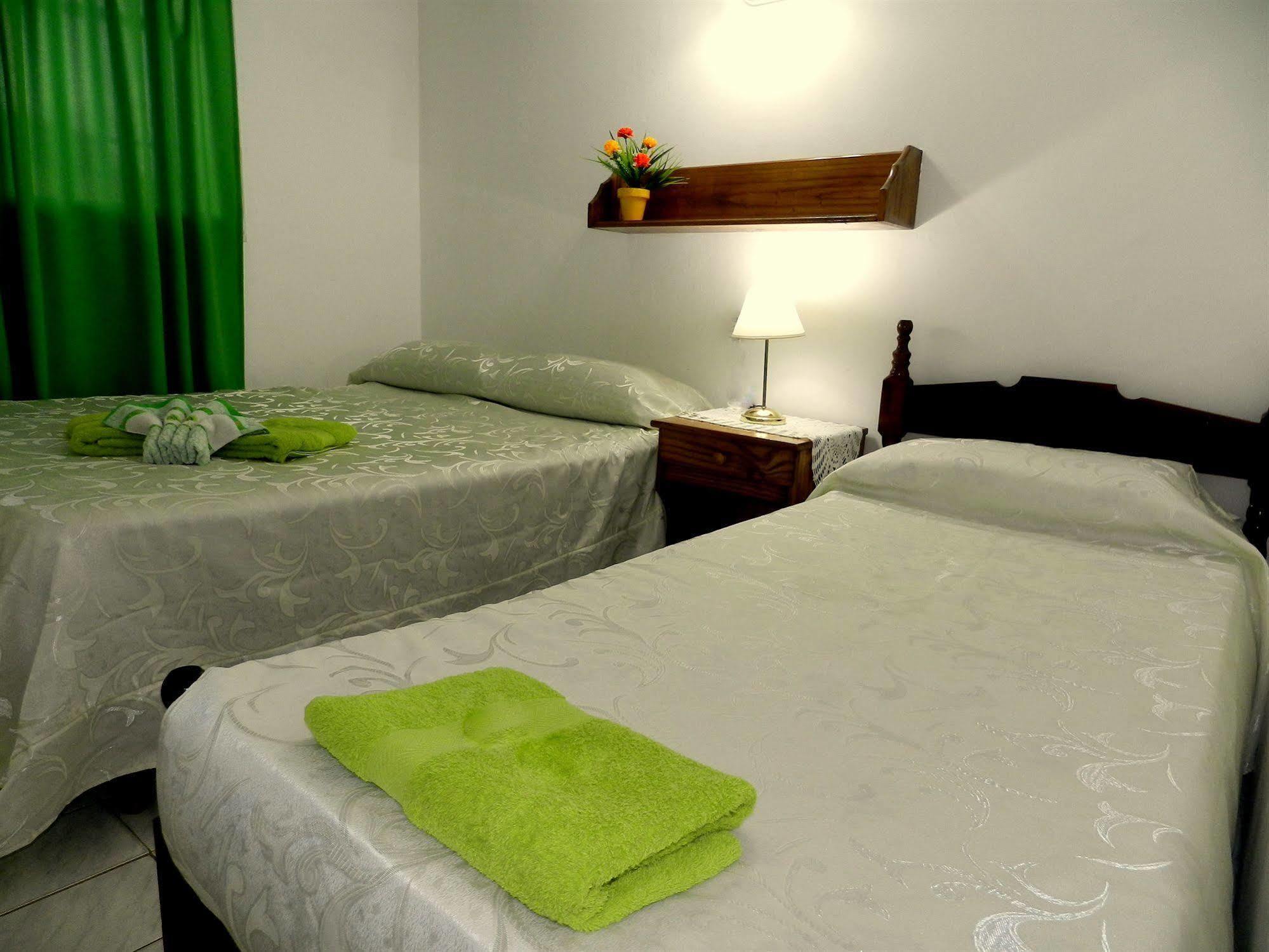 פוסאדאס Hotel Colon מראה חיצוני תמונה