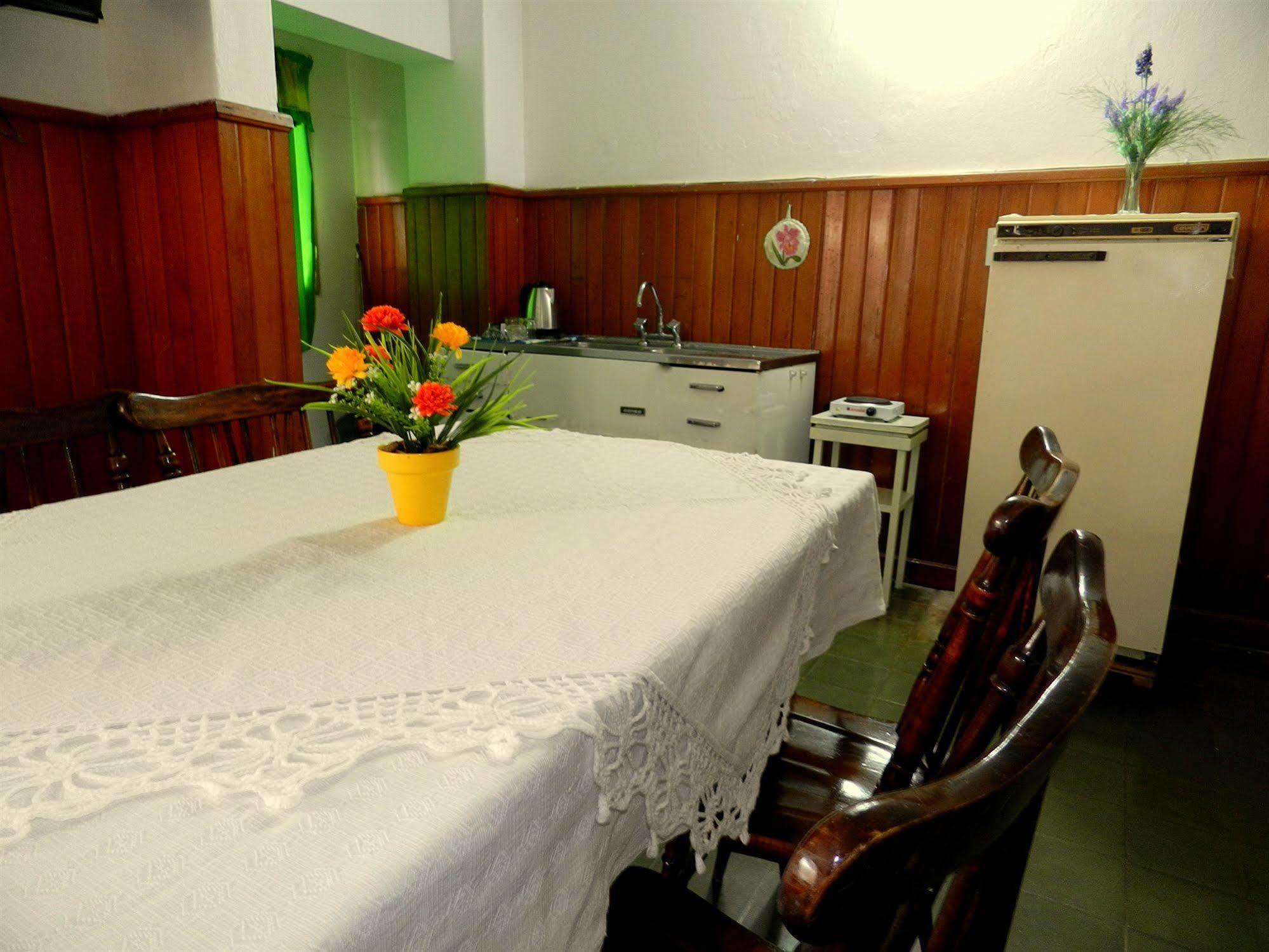 פוסאדאס Hotel Colon מראה חיצוני תמונה